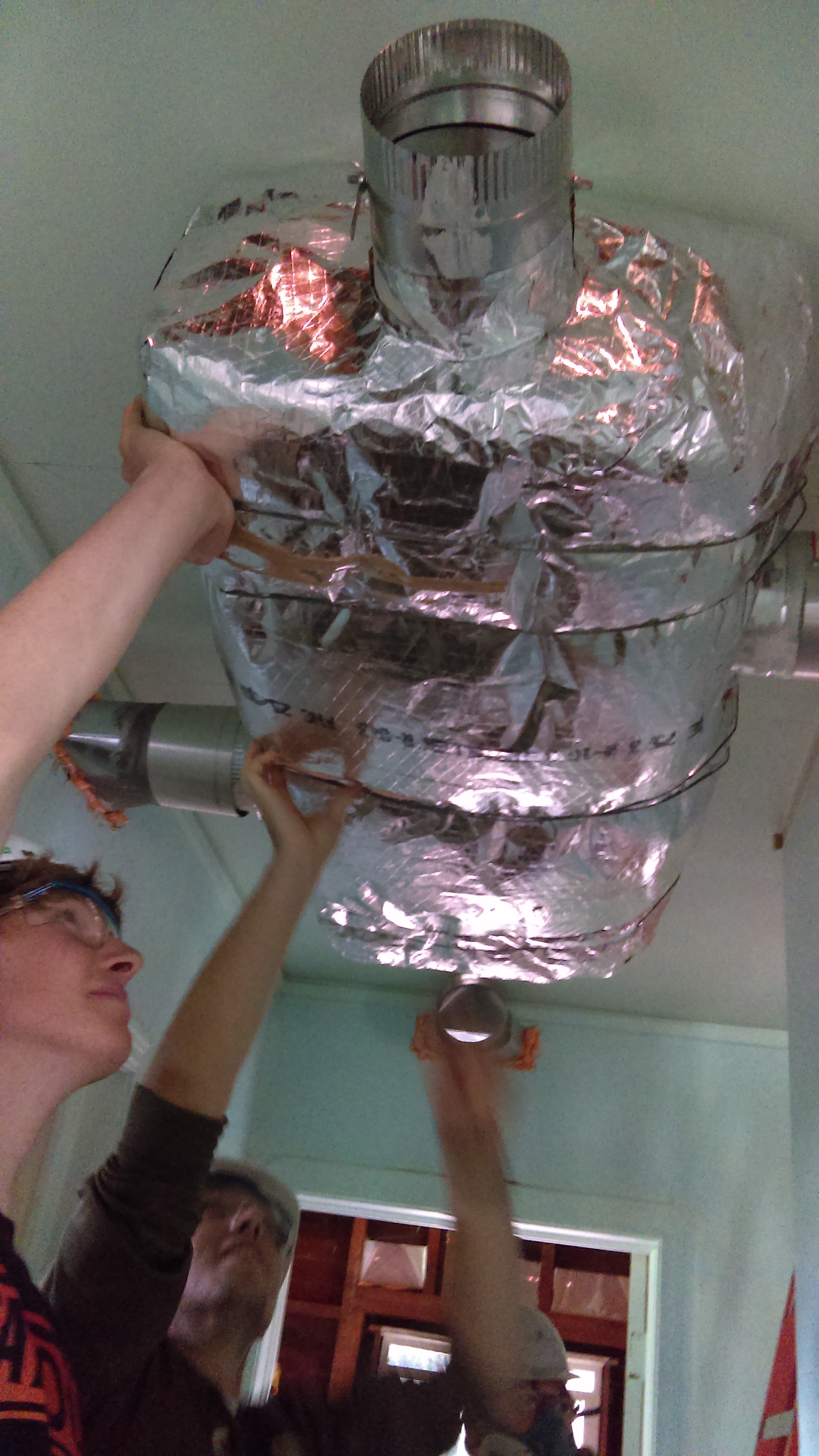 Installing plenum for heat and cold air distribution
